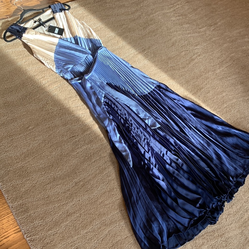 DKNY Pleated Colorblocked Gown - Picture 14 of 14